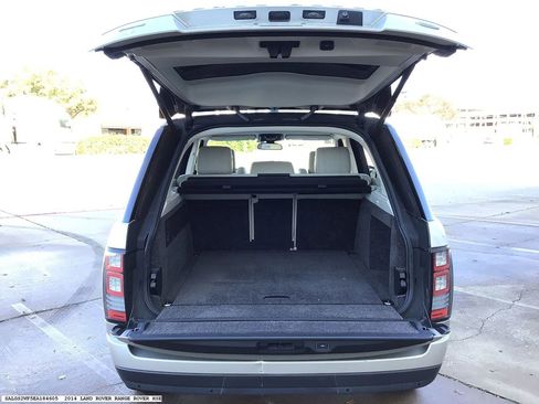 Used 2014 Land Rover Range Rover HSE image 14