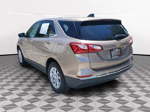 Used 2019 Chevrolet Equinox LT FWD image 3