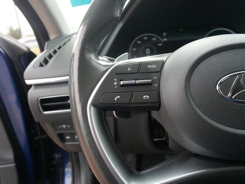 Used 2022 Hyundai Sonata Limited w/ Cargo Package image 21
