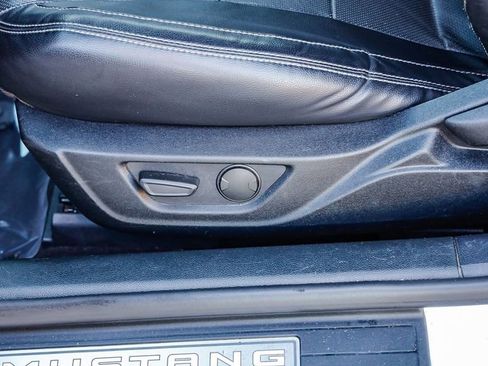 Used 2020 Ford Mustang Premium image 23