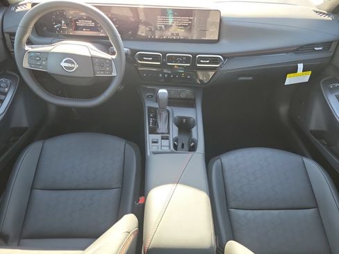 New 2026 Nissan Sentra SR w/ SR Premium Package FWD image 19