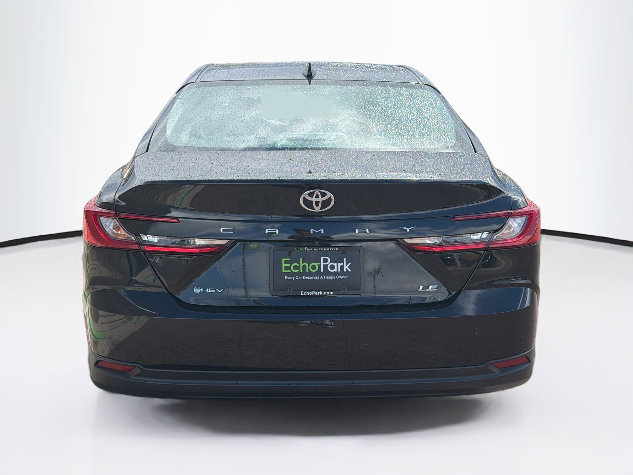 Used 2025 Toyota Camry LE FWD image 7