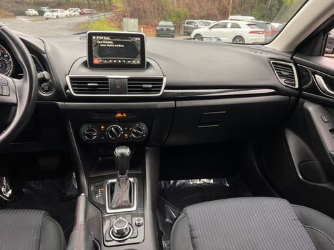 Used 2016 MAZDA MAZDA3 i Touring image 15