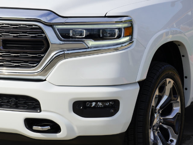 Used 2022 RAM 1500 Limited AWD/4WD image 15