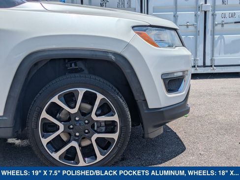 Used 2018 Jeep Compass Limited AWD/4WD image 11