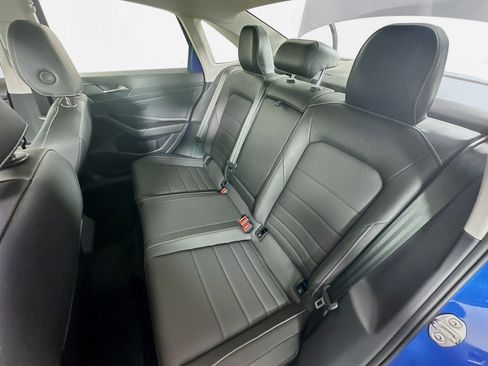 Used 2024 Volkswagen Jetta SE w/ Panoramic Sunroof Package image 26