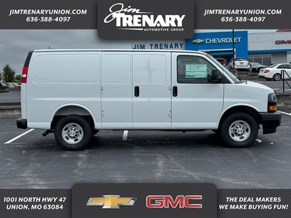 New 2026 Chevrolet Express 2500 w/ Driver Convenience Package