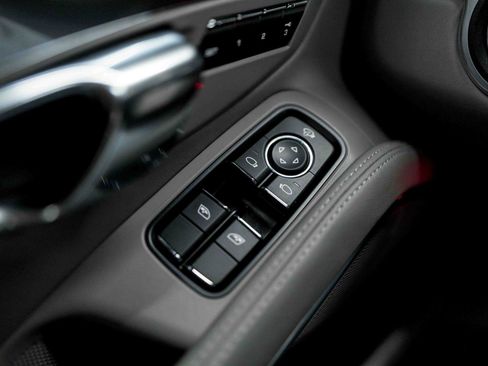 Used 2014 Porsche 911 Carrera S image 54