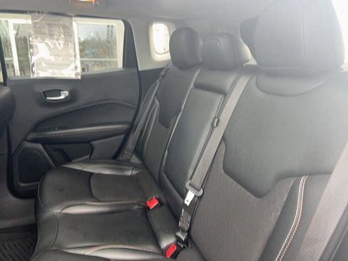 Used 2020 Jeep Compass Latitude image 20