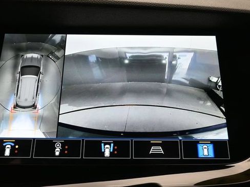 Used 2023 Buick Envision Avenir FWD image 42