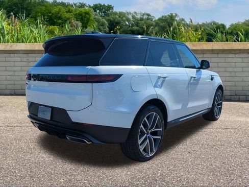 New 2027 Land Rover Range Rover Sport SE AWD/4WD image 4