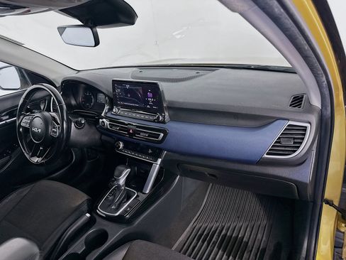 Used 2023 Kia Seltos S w/ Navigation Package FWD image 27