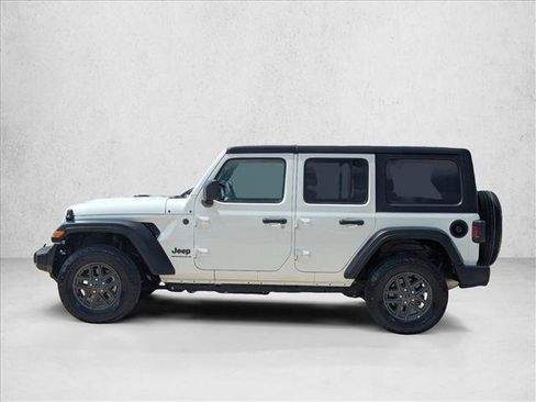 Used 2025 Jeep Wrangler Unlimited Sport AWD/4WD image 8