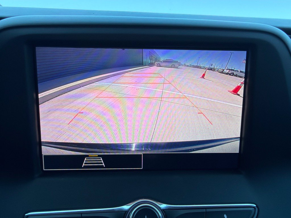 Used 2022 Chevrolet Camaro LT RWD image 27