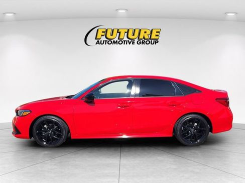 Used 2023 Honda Civic Sport image 6