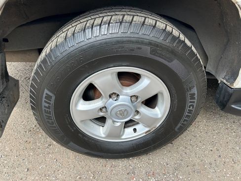 Used 1999 Toyota Land Cruiser image 44