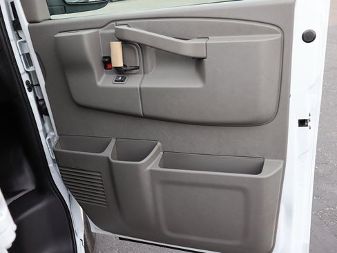 New 2025 Chevrolet Express 2500 w/ Driver Convenience Package image 20