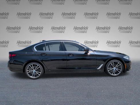 Used 2023 BMW 530i w/ Premium Package RWD image 6
