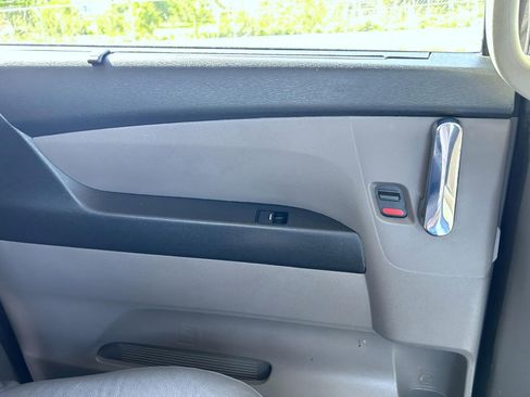 Used 2016 Honda Odyssey EX-L image 22