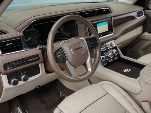 Used 2021 GMC Yukon Denali image 19