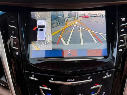 Used 2019 Cadillac Escalade Premium Luxury AWD/4WD image 27