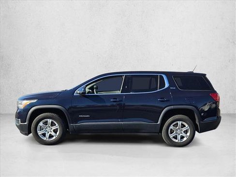 Used 2017 GMC Acadia SLE image 3