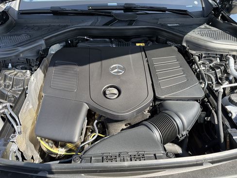 Certified 2025 Mercedes-Benz GLC 300 w/ AMG Line image 36