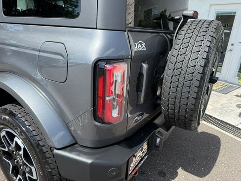 Used 2024 Ford Bronco Outer Banks AWD/4WD image 7