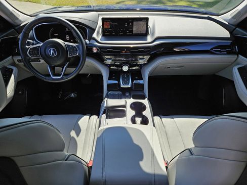 Used 2024 Acura MDX SH-AWD w/ Advance Package image 13
