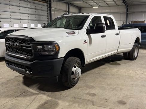 Used 2024 RAM 3500 Tradesman image 1