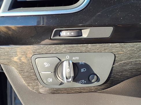 Used 2019 Audi Q7 3.0T Premium w/ Convenience Package image 12