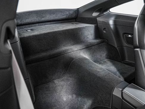 Certified 2023 Porsche 911 GT3 RWD image 6