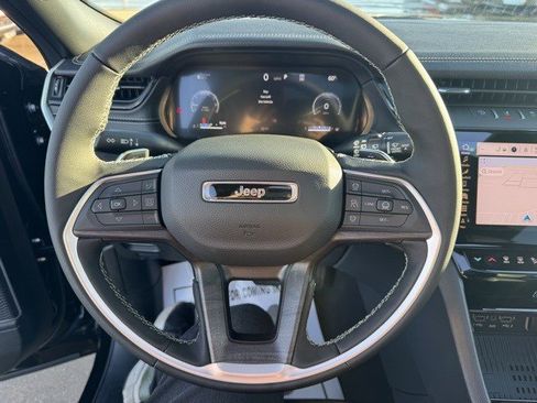 New 2026 Jeep Grand Cherokee L Limited image 17