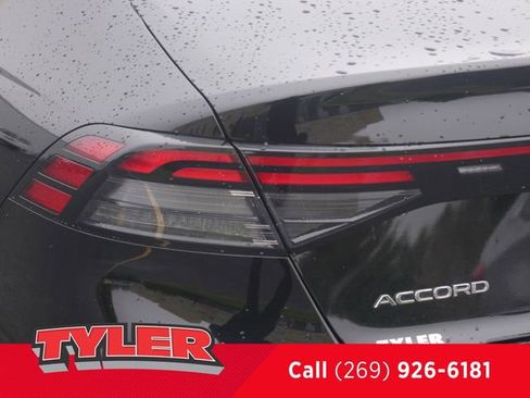 Certified 2023 Honda Accord EX image 12