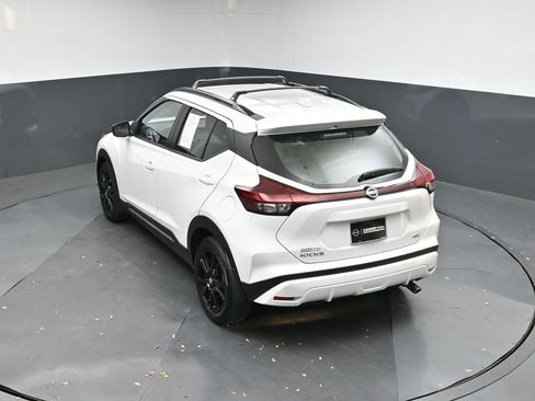 Used 2021 Nissan Kicks SR w/ SR Premium Package image 37