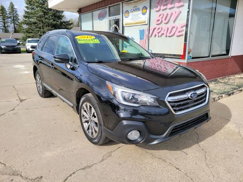 Used 2019 Subaru Outback 3.6R Touring image 3