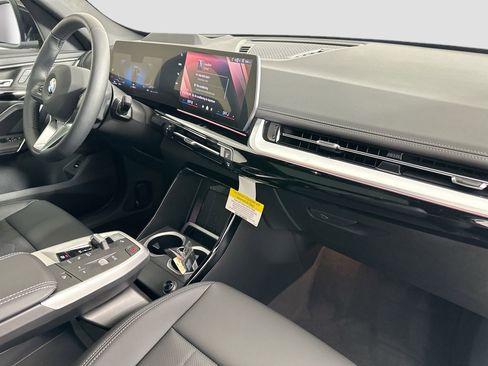 New 2026 BMW X1 xDrive28i w/ Technology Package image 28
