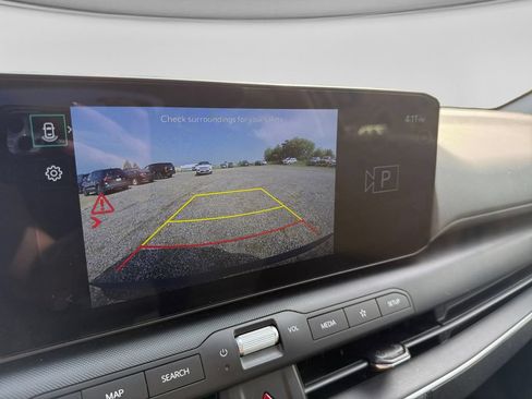 Used 2025 Kia K4 FWD image 22