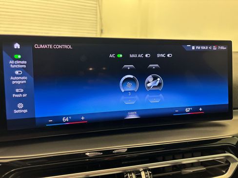 Used 2024 BMW 230i Coupe w/ Convenience Package image 26