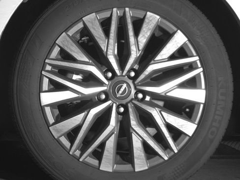 Used 2025 Nissan Altima 2.5 SV image 12