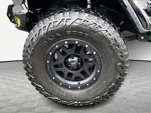 Used 2020 Jeep Gladiator Sport w/ Quick Order Package 24S image 22