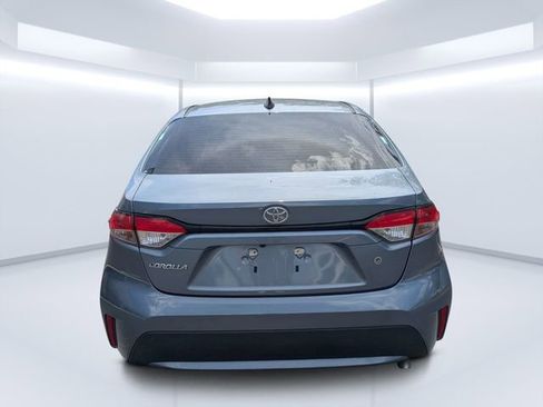 Used 2022 Toyota Corolla L FWD image 4
