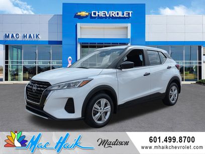 Used 2023 Nissan Kicks S