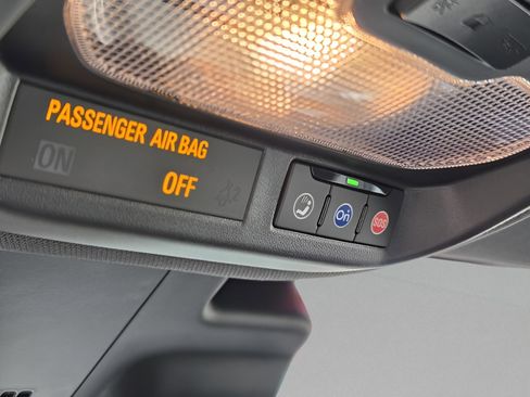 Used 2024 Chevrolet Trax RS w/ Driver Confidence Package image 23