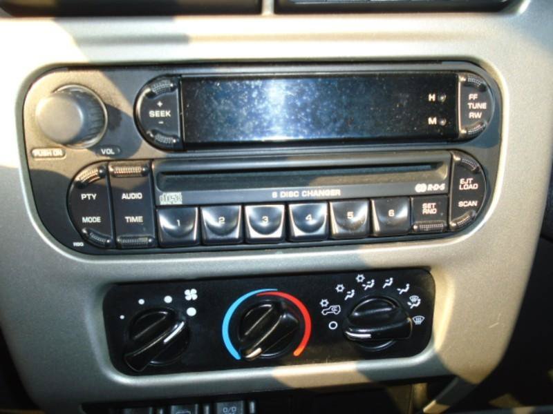 Used 2005 Jeep Wrangler Unlimited AWD/4WD image 14