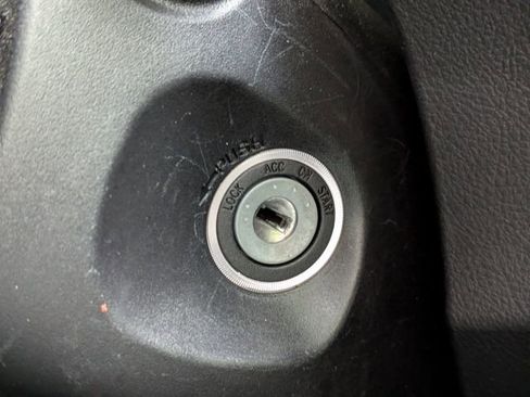 Used 2018 Toyota 4Runner SR5 Premium image 32