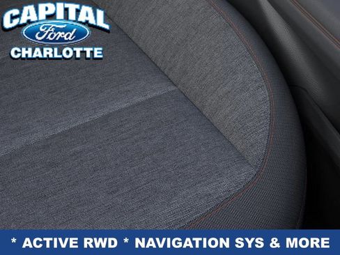 New 2025 Ford Explorer Active image 17