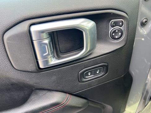 Used 2021 Jeep Wrangler Unlimited Rubicon image 25