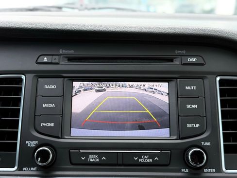 Used 2016 Hyundai Sonata SE image 39