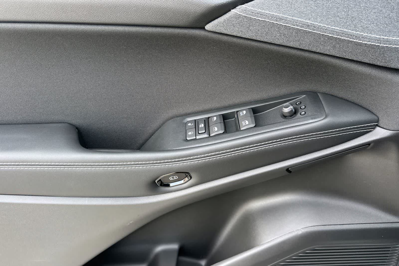 New 2026 Jeep Cherokee Laredo AWD/4WD image 12